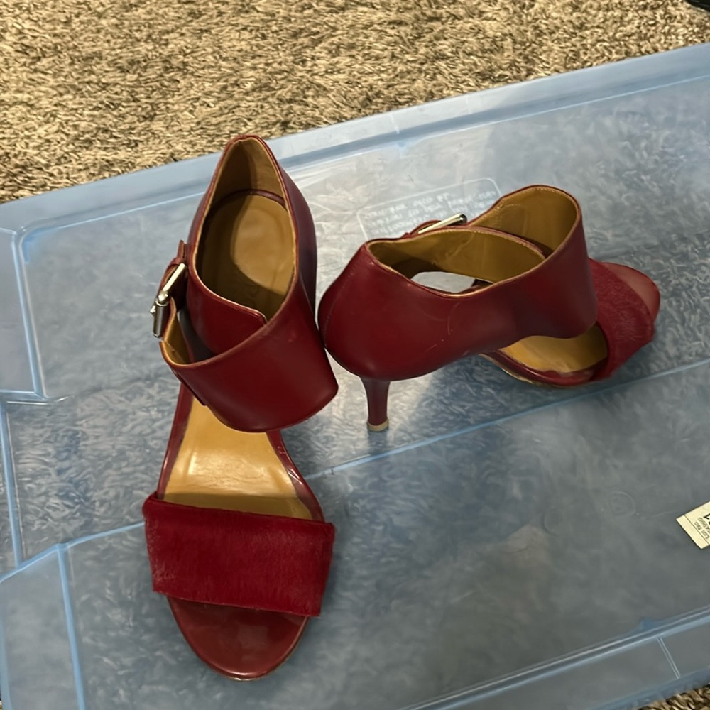 Women shoes